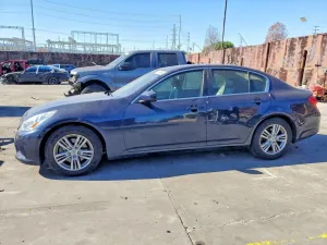2013 INFINITI G37