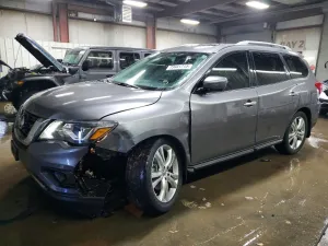 2017 NISSAN PATHFINDER