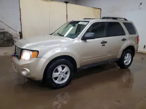 2010 FORD ESCAPE