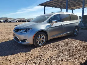 2019 CHRYSLER PACIFICA
