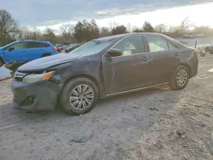 2012 TOYOTA CAMRY