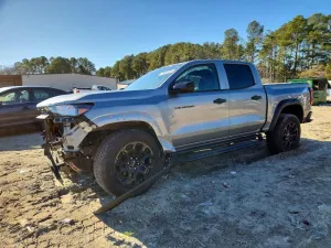 2026 CHEVROLET COLORADO T