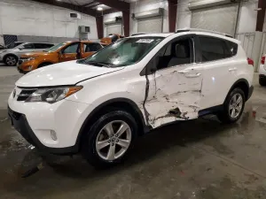 2015 TOYOTA RAV4