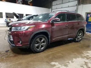 2017 TOYOTA HIGHLANDER