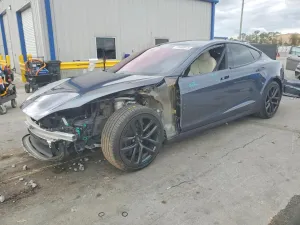 2023 TESLA MODEL S