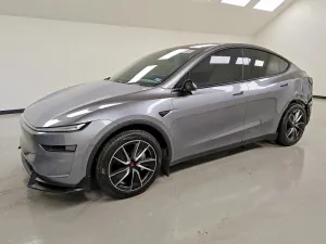 2026 TESLA MODEL Y