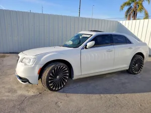 2017 CHRYSLER 300