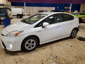 2015 TOYOTA PRIUS