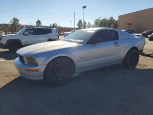2005 FORD MUSTANG