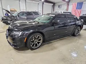 2018 CHRYSLER 300