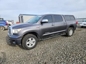 2013 TOYOTA TUNDRA