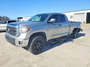 2019 TOYOTA TUNDRA