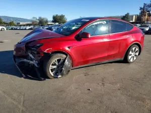 2024 TESLA MODEL Y