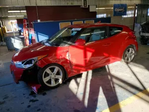 2013 HYUNDAI VELOSTER