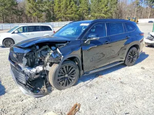 2024 TOYOTA HIGHLANDER