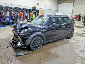2016 MINI COOPER