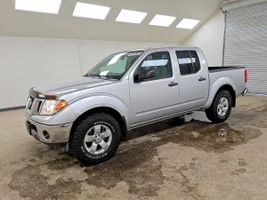 2010 NISSAN FRONTIER