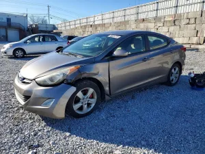 2012 HYUNDAI ELANTRA