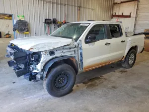 2025 NISSAN FRONTIER