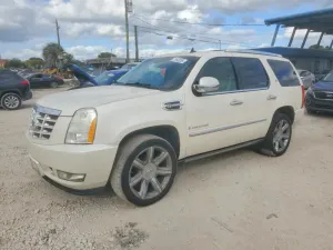 2009 CADILLAC ESCALADE