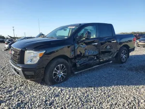 2020 NISSAN TITAN