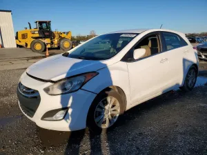 2015 HYUNDAI ELANTRA