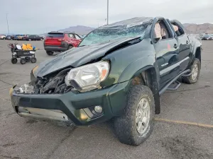 2013 TOYOTA TACOMA