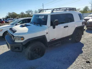2008 TOYOTA FJ CRUISER
