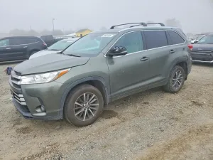 2018 TOYOTA HIGHLANDER