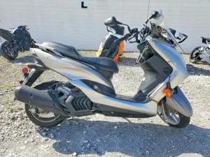 2015 YAMAHA SCOOTER