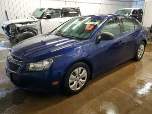 2013 CHEVROLET CRUZE