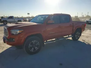 2017 TOYOTA TACOMA