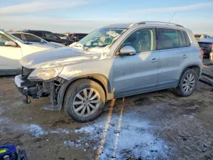 2011 VOLKSWAGEN TIGUAN