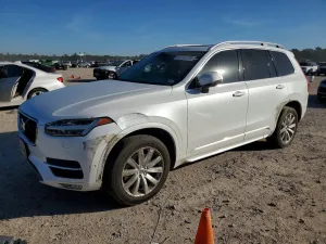 2016 VOLVO XC90