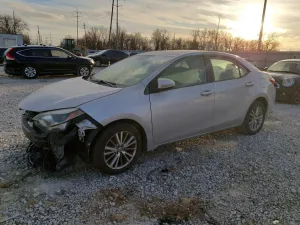 2015 TOYOTA COROLLA