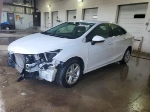 2016 CHEVROLET CRUZE