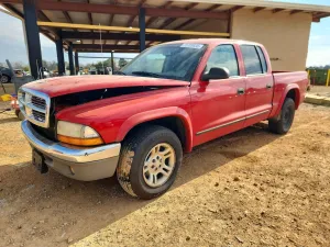 2004 DODGE DAKOTA