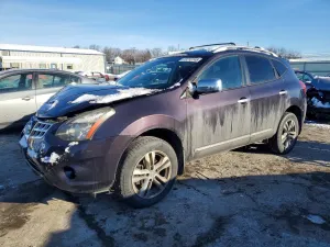 2015 NISSAN ROGUE