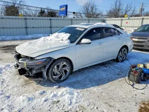 2024 HYUNDAI ELANTRA