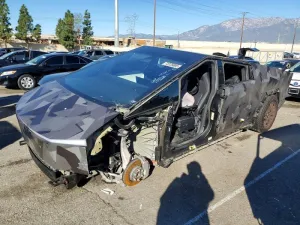 2024 TESLA CYBERTRUCK