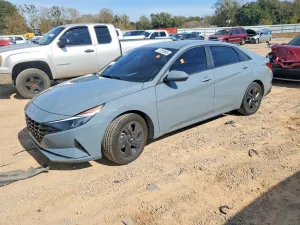 2022 HYUNDAI ELANTRA