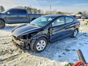 2016 HYUNDAI ELANTRA