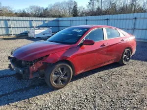 2023 HYUNDAI ELANTRA