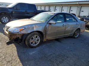 2004 TOYOTA CAMRY