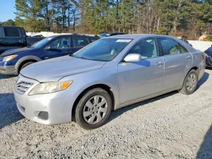 2011 TOYOTA CAMRY