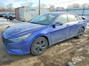 2022 HYUNDAI ELANTRA