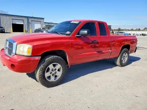 2005 DODGE DAKOTA