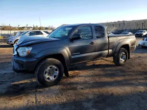 2012 TOYOTA TACOMA