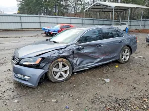 2015 VOLKSWAGEN PASSAT