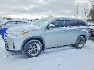2017 TOYOTA HIGHLANDER